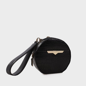 Izzy and Ali Vegan Leather Handbags - Beverly Wristlet in black
